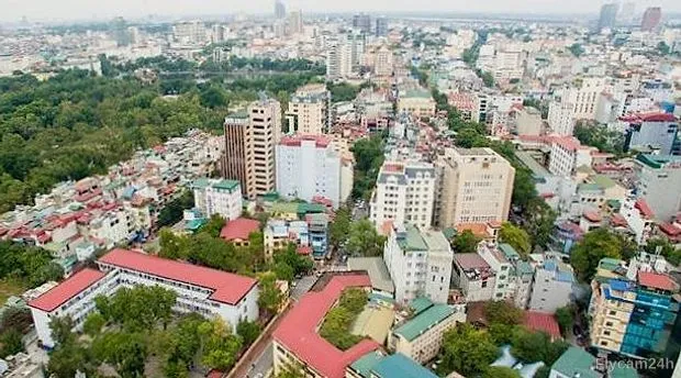 Chụp ảnh tòa nhà bằng flycam: giữ đường dọc thẳng, không méo